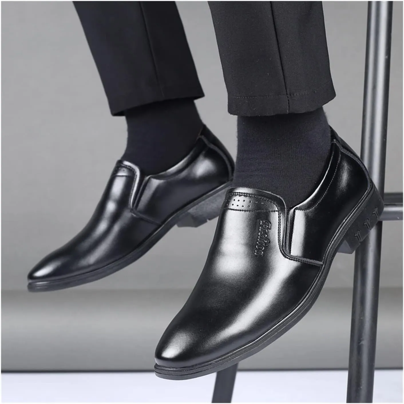 HASMI Genuine Leather Men's Shoes Pointed Toe Breathable Casual Business Men's Leather Shoes Cover Feet Dress Leather Shoes Men