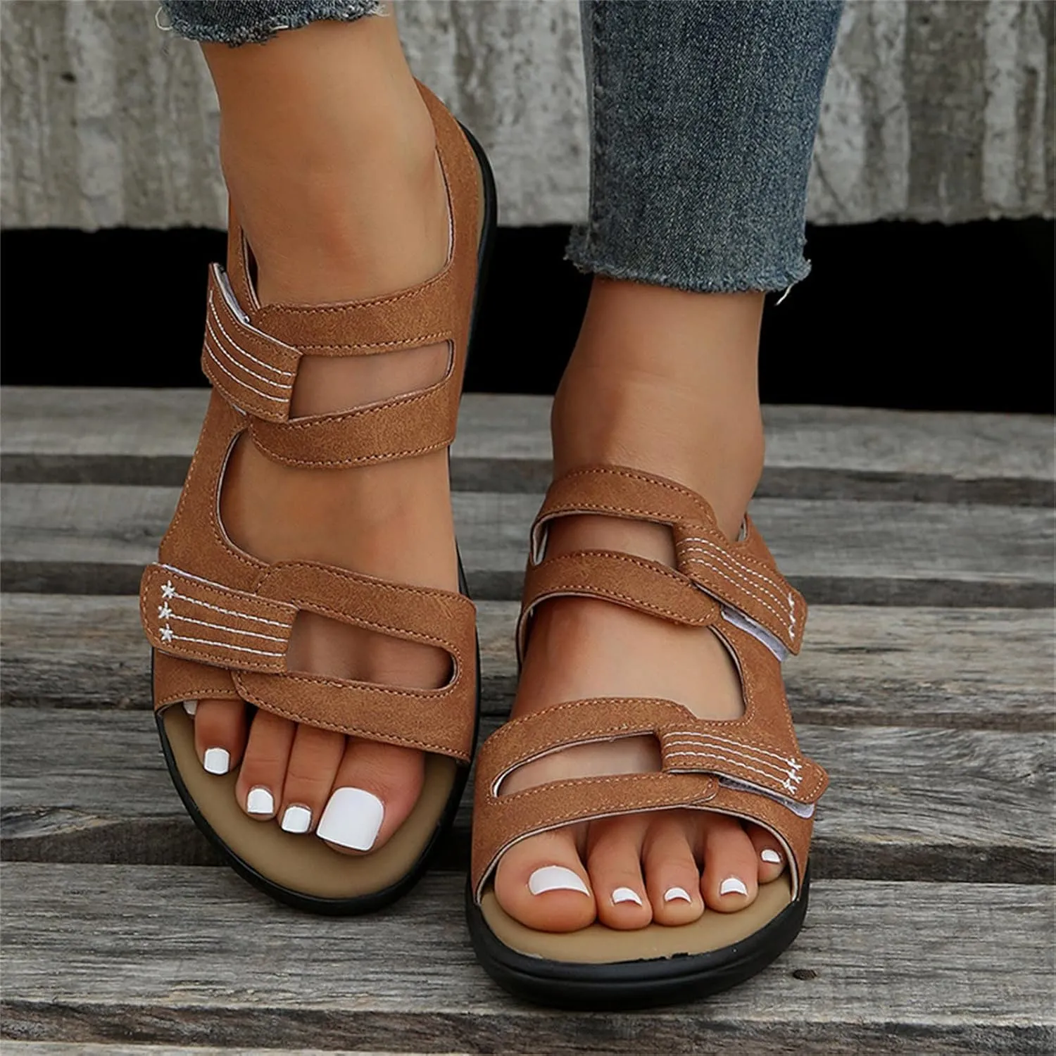 Ladies Fashion Summer Leopard Print Leather Open Toe Hook Loop Flat Sandals Womens Comfortable Sandals
