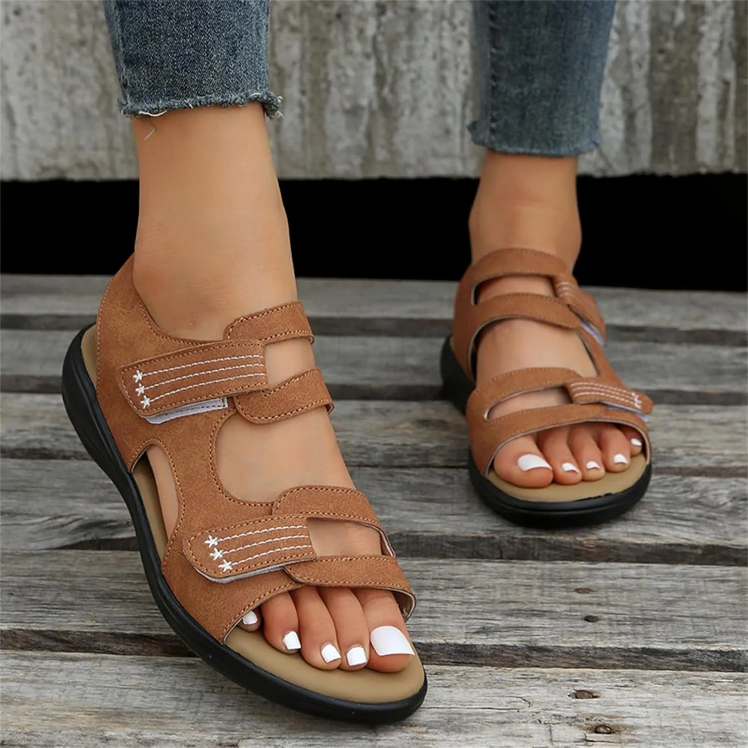 Ladies Fashion Summer Leopard Print Leather Open Toe Hook Loop Flat Sandals Womens Comfortable Sandals