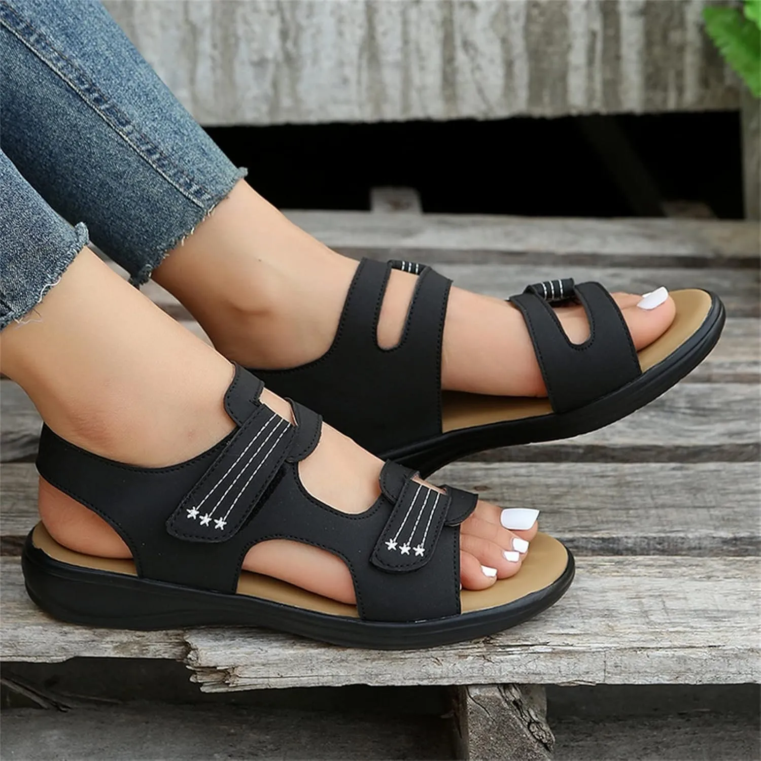 Ladies Fashion Summer Leopard Print Leather Open Toe Hook Loop Flat Sandals Womens Comfortable Sandals
