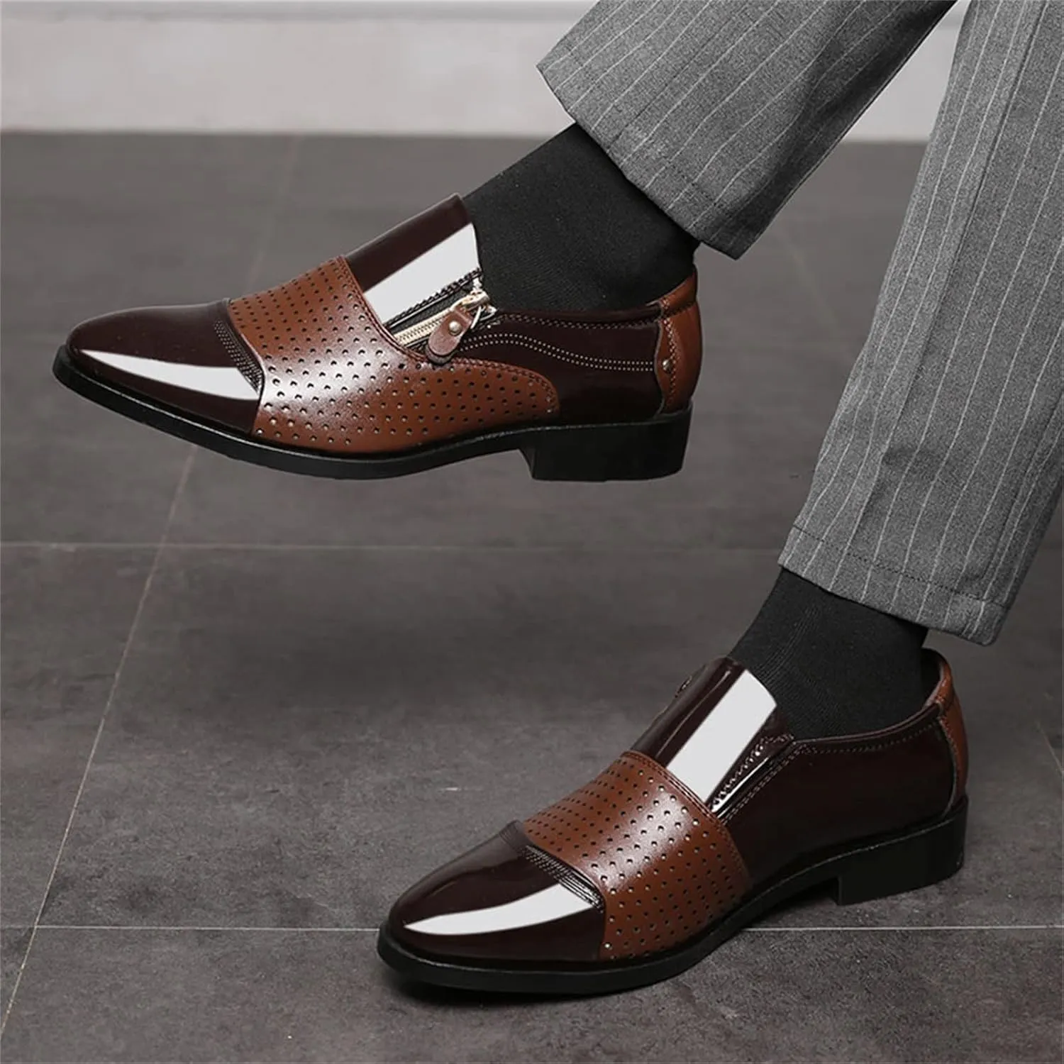Men's Dress Shoes Black Size 15 Fashion Summer and Autumn Men Leather Shoes Pointed Toe Low Heel Zipper Hollow Breathable Leisure Mens Shoes Business Casual