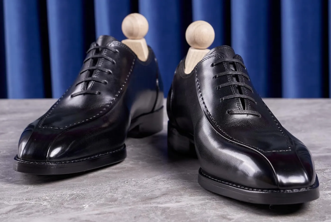 Mens Dress Shoes Formal Oxfords Genunie Leather Modern Plain Toe Oxford Fashion Prom Wedding Derby Business Casual Suit Shoes Tuxedo Shoes for Men