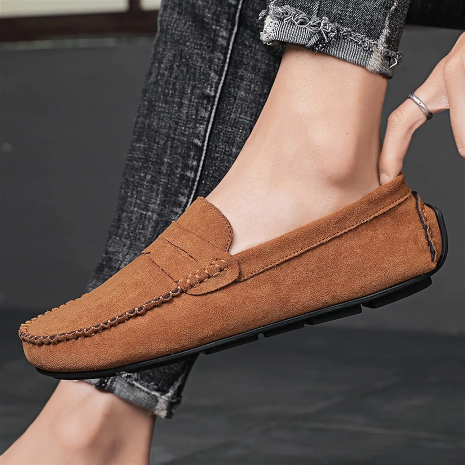 Men's Loafers Genuine Leather Round Toe Suede Vamp Penny Loafer Slip Resistant Comfortable Anti-Slip Wedding Slip-ons