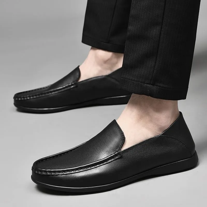Men's Loafers Shoes Solid Color Leather Round Toe Loafer Shoes Flat Heel Anti-Slip Comfortable Party Classic Slip-ons