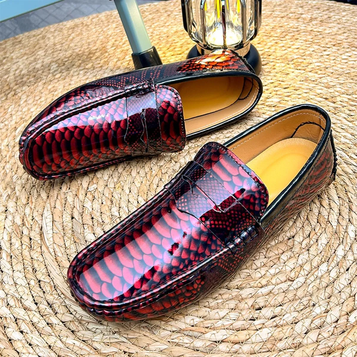 Men's Slip-On Flats Driving Loafers with Snake Print Outdoor Leather Shoes