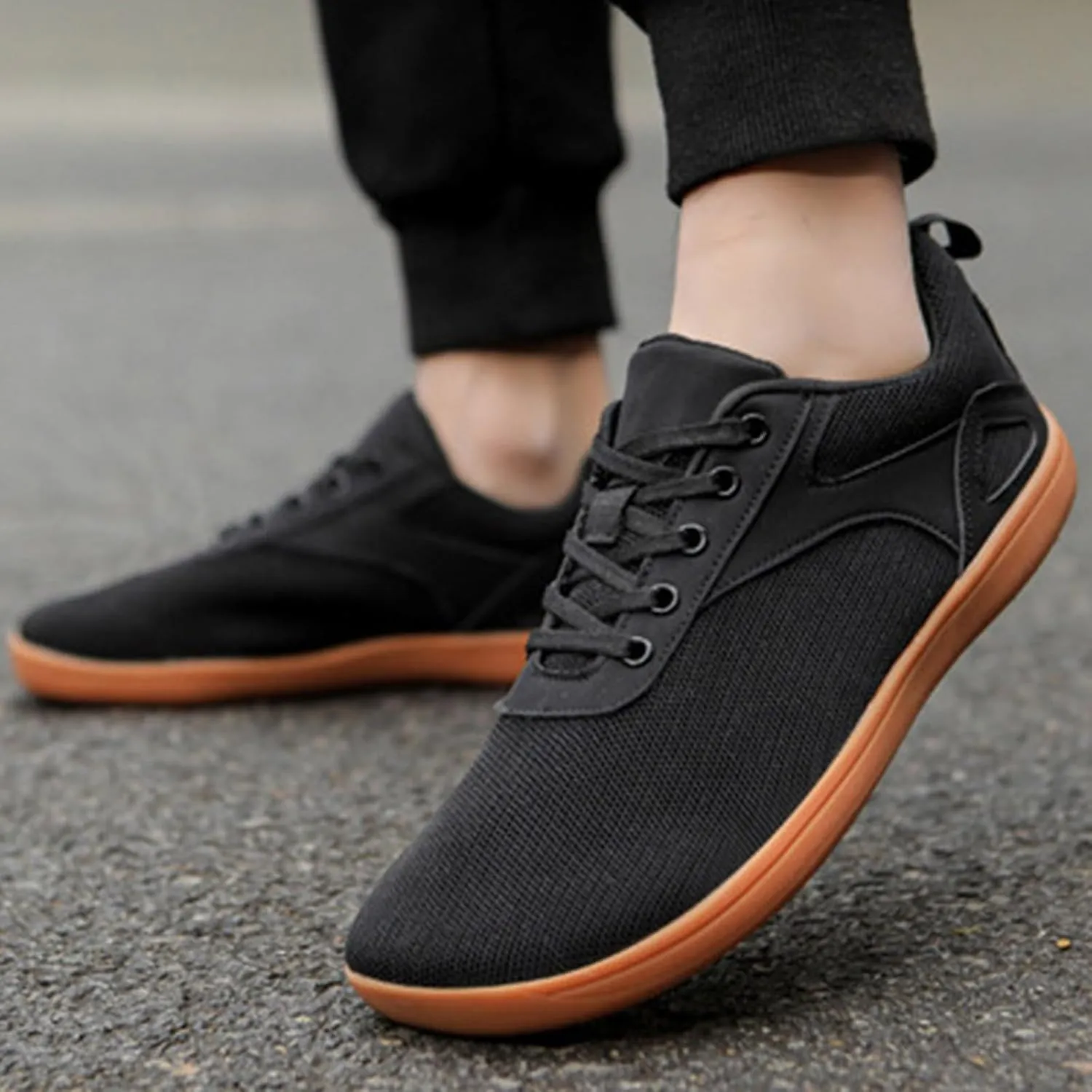 Men's Slip Shoes Casual Sports Shoes with Thin Soles and Wide Toes for Both Men and Women
