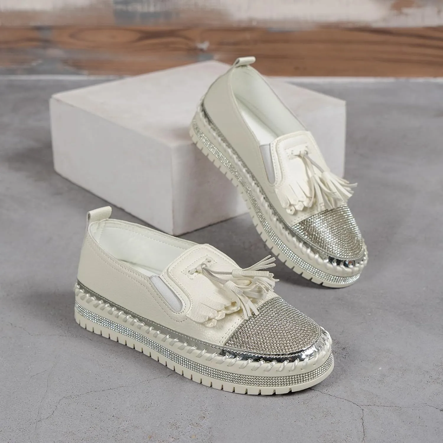 Women's Fashion Leather Loafers Sparkly Rhinestone Tassel Decoration Thick Sole Shoes Orthopedic Slip-On Loafers