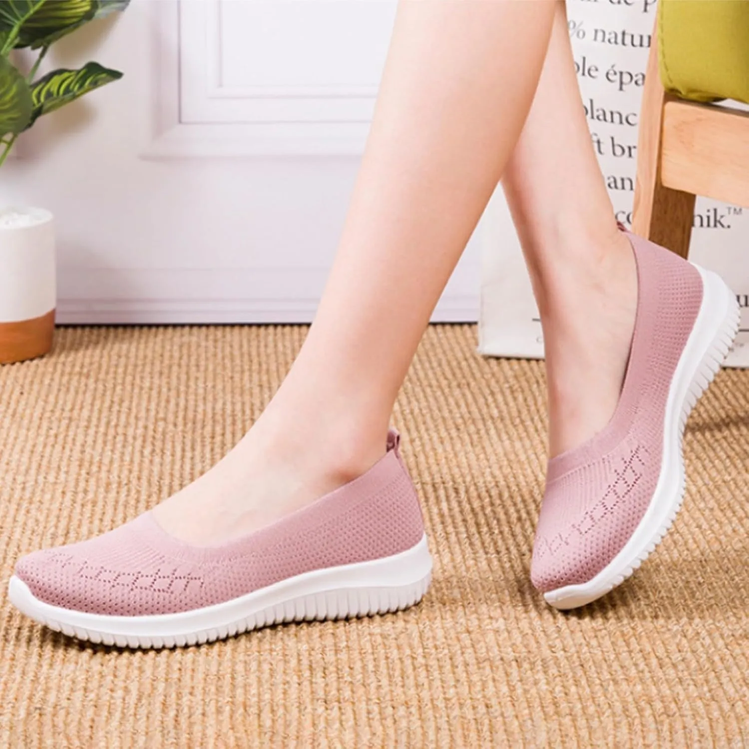 Womens Shoes Slip On Cute Round Toe Women's Sneakers Loafers Casual Solid Color Lightweight Running Shoes Loafers for Women Casual Walking Shoe
