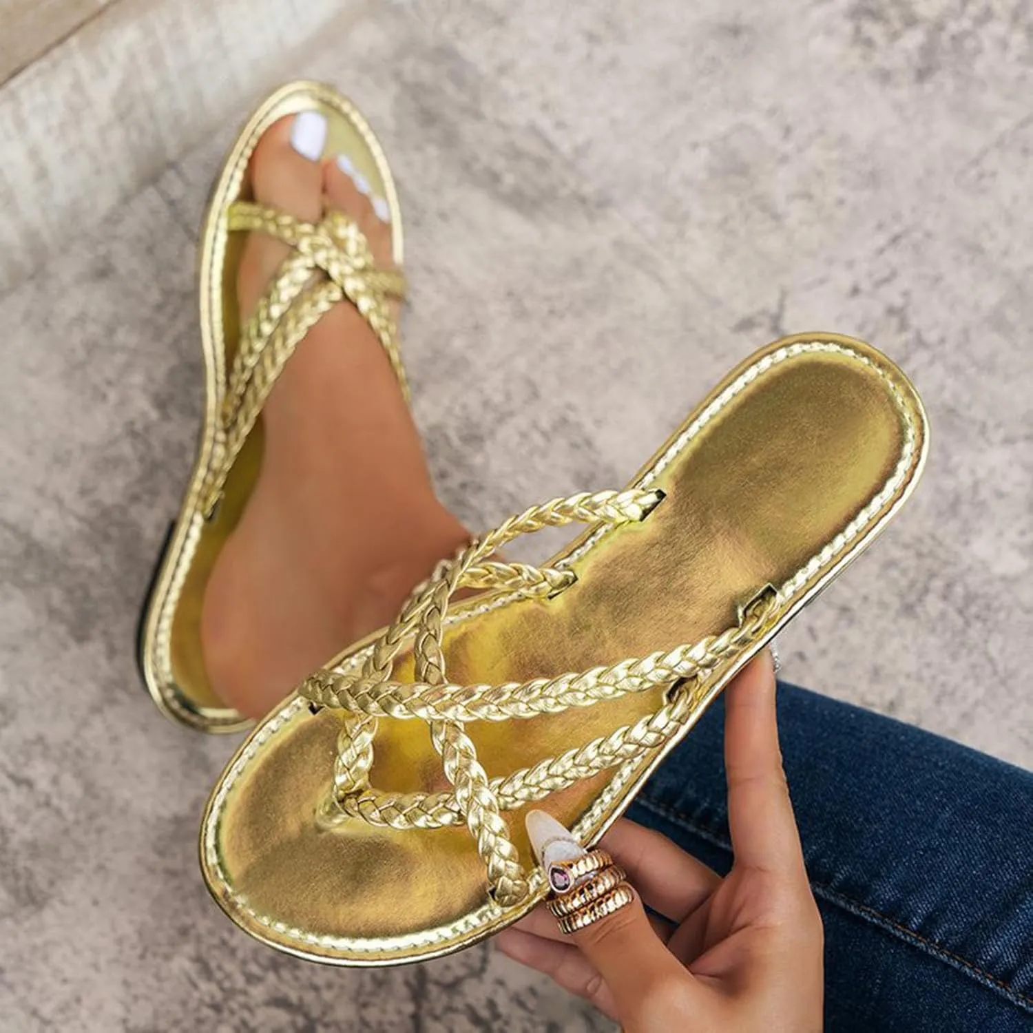 Women's Temperament Flat Sandals Low Heel Flat Bottom Sandals Solid Breathable Leather Sandals for Women