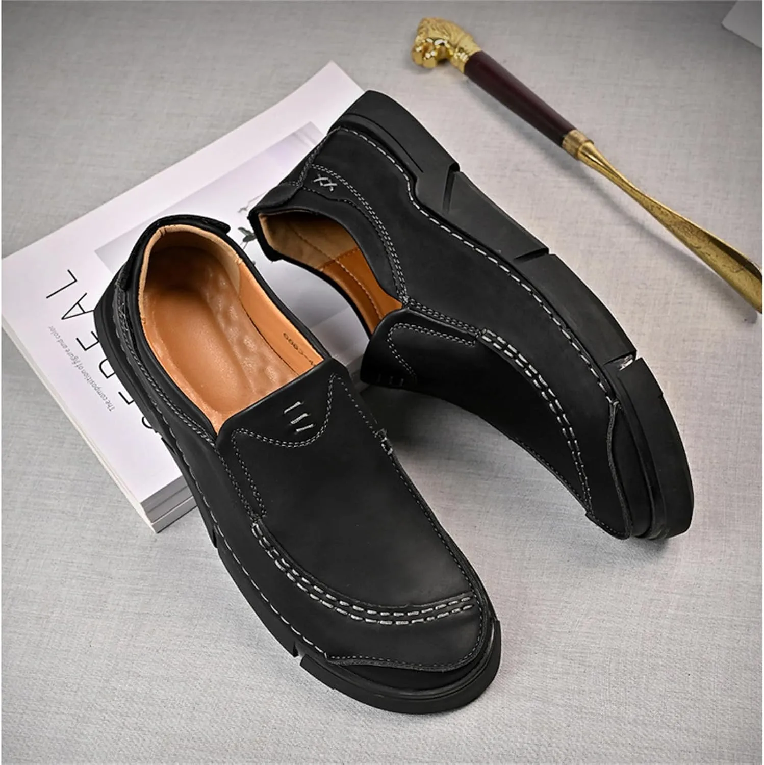 Yuizko Men's Leather Slip-On Casual Loafers Hand Stitching Wide Toe Soft Non-Slip Flat Work Office Walking Driving Shoes